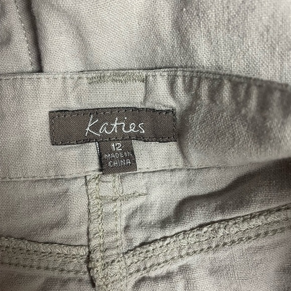 Katie’s linen blend A line skirt. Light khaki with a button zipper fly. Cute! - Picture 3 of 5